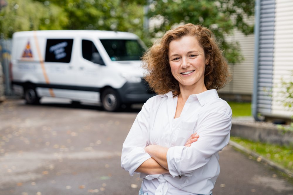 Verwaltung - Veronika Schön